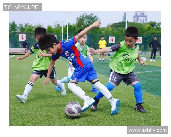 围绕足球68号球星展开的辉煌历程与绿茵场上激情瞬间